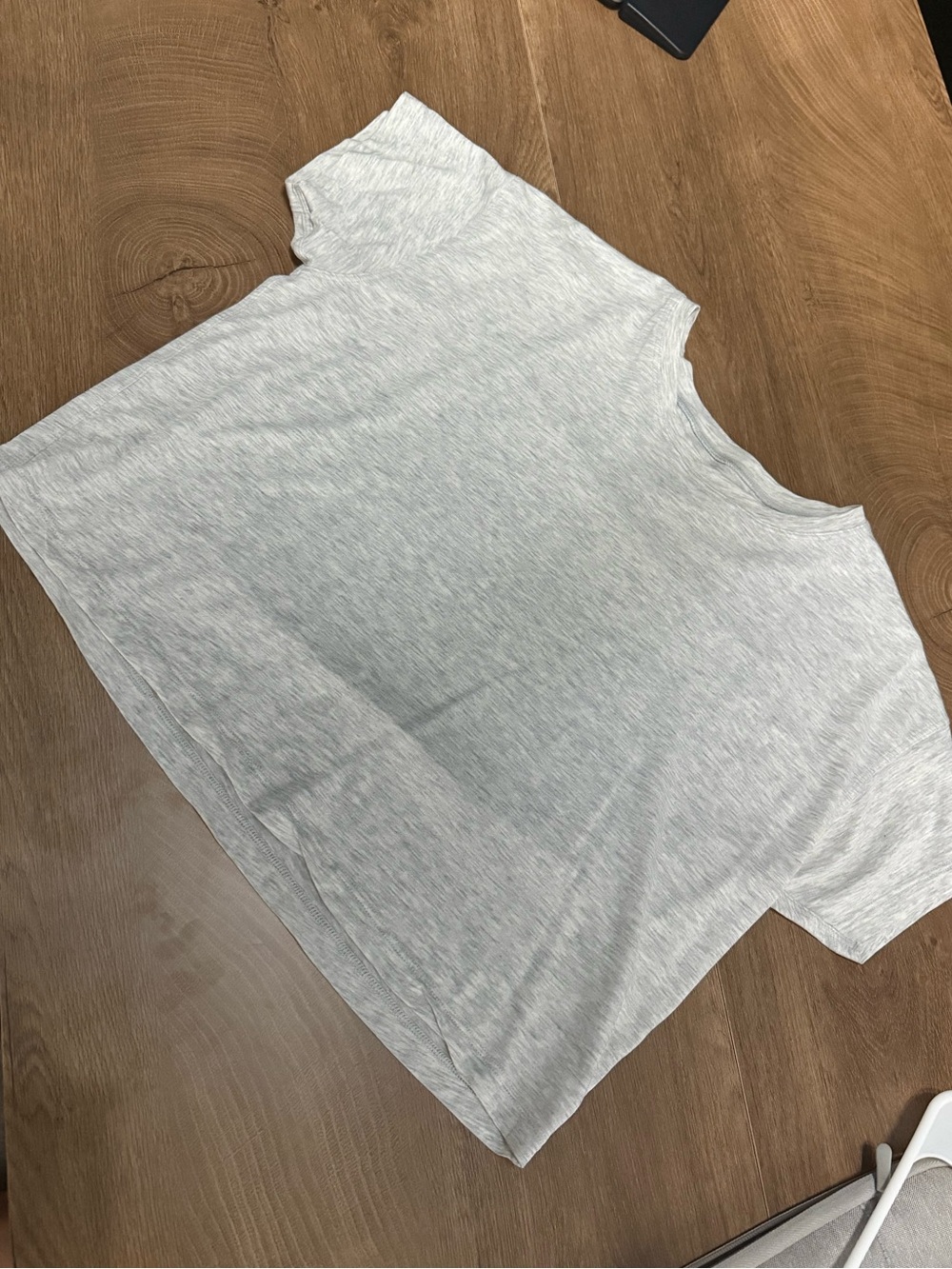 Lululemon cates tee grey size 6